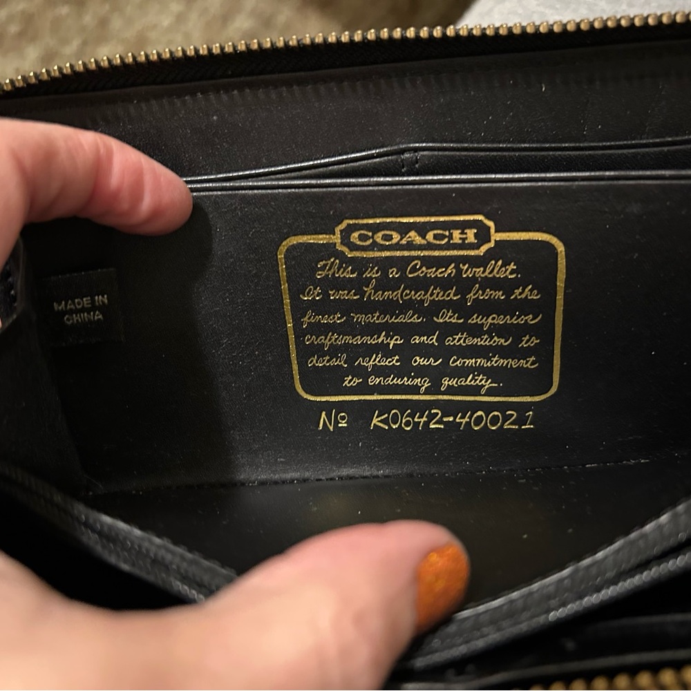 Coach Signature Print Black and Gray Accordion Style  Women's Wallet - Picture 6 of 7